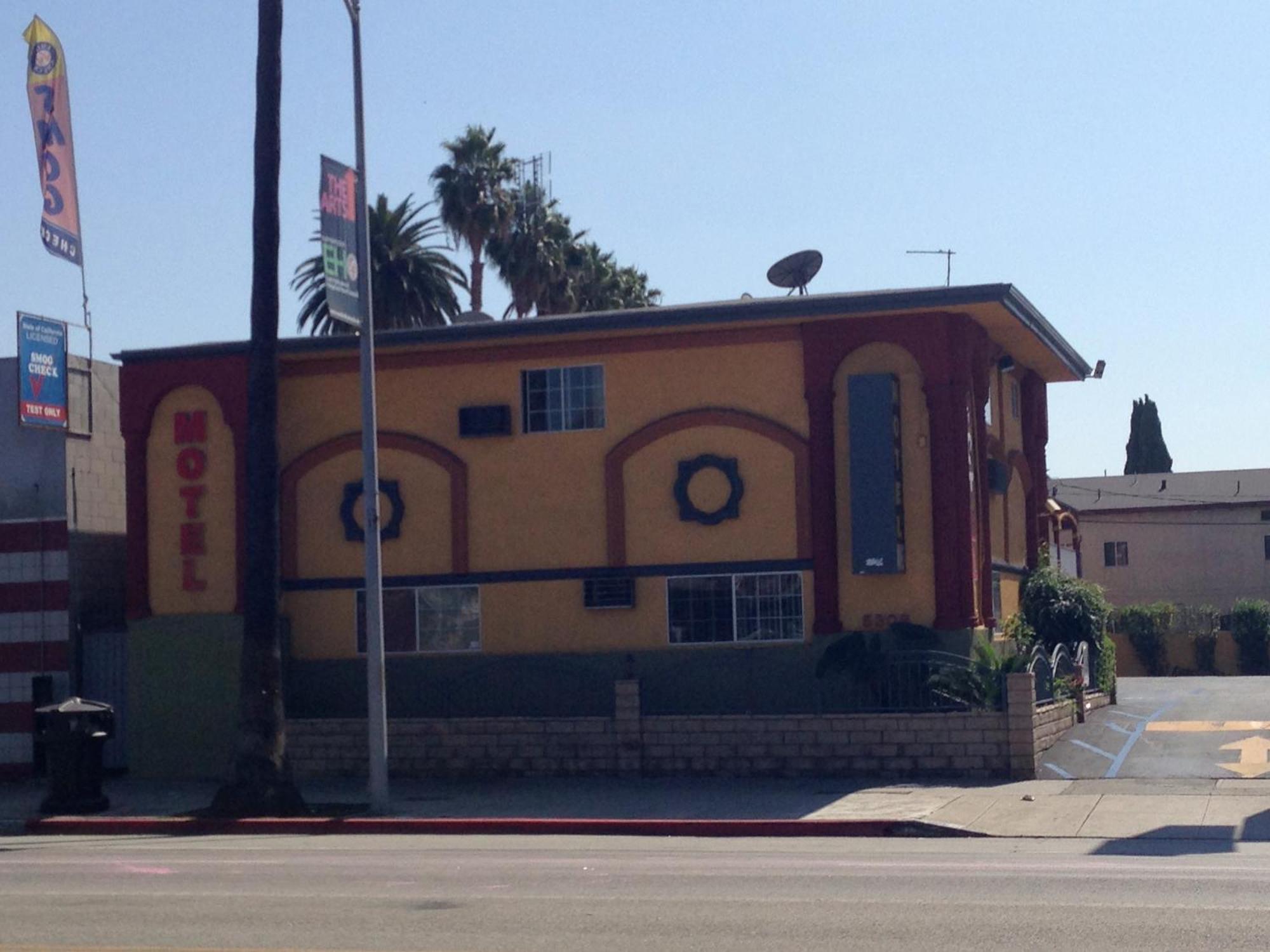 Motel Economy Hollywood *